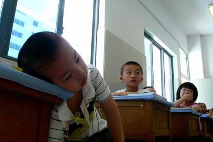 小学生犀利回答：最好的时光是“睡觉时候” 