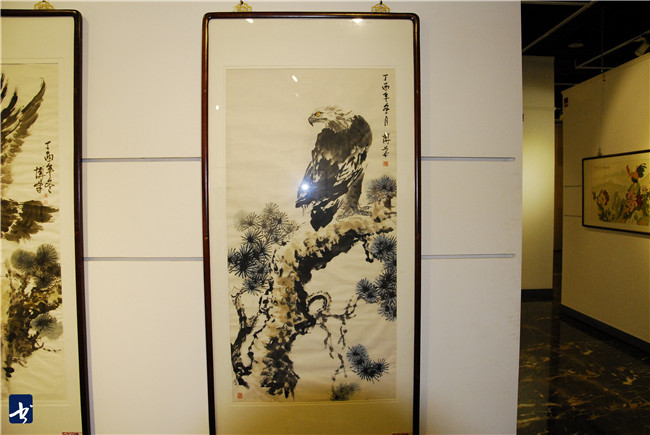 “红飞翠舞”天津美院女同学会成立十周年作品
